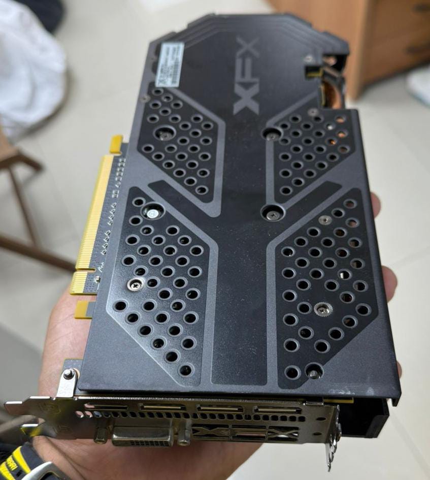 Dell Precision 3630 Tower | Core i5 8th Gen | 8GB RAM | 256GB SSD | RX 580 8GB Graphics